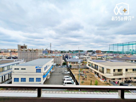 ���̑� �o���R�j�[����̒��]�̗l�q�ł��B���ꂽ���ɂ͐󂪍L����C�����̗ǂ��ꏊ�ł��B