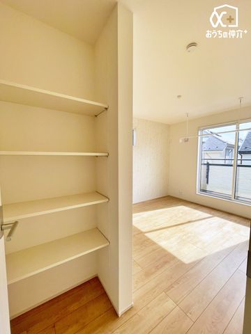 �Q�� �Q���ɂ������߂�6.43���m���I�o���R�j�[�ɖʂ������邢�������ŊJ����������܂��B