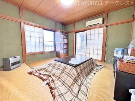 a `Japanese Room`qԂɂgaB̂̂B[AVܕtŋG߂̂vo̕i̎[ɂ֗łB
