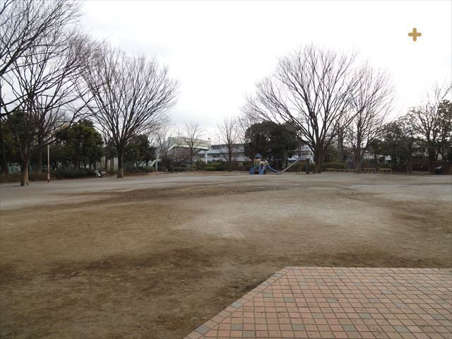 ӊ  k15B 1130m