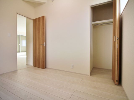 収納 子ども部屋のクローゼット