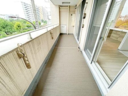 バルコニー ベランダ