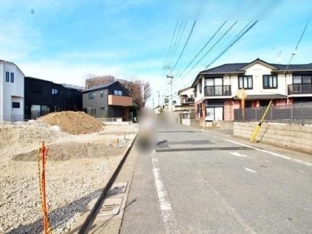 現地土地写真 前面道路の様子