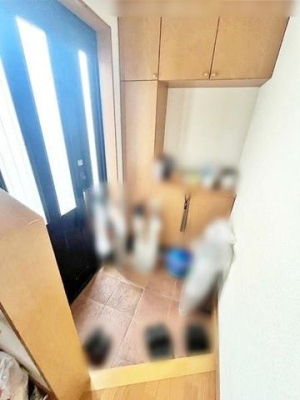 玄関 シューズボックス付きの玄関です