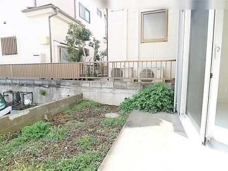 その他 ガーデニングも楽しめるお庭