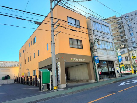 周辺環境 溝渕内科医院　 徒歩10分。 750m