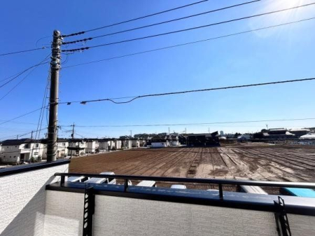 バルコニー 開放感ある見晴らしの良いバルコニー