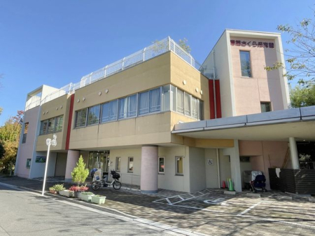 周辺環境 青葉さくら保育園 徒歩8分。【保育時間】7:00～18:00（延長19:00まで） 【定員】100人 【受入年齢】生後57日から就学未満 600m