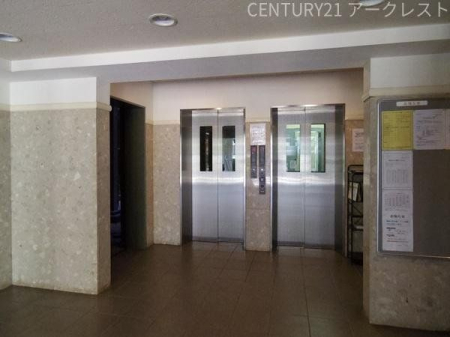 その他 エレベーター2基あり。