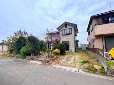 現地外観写真 前面道路含む現地写真