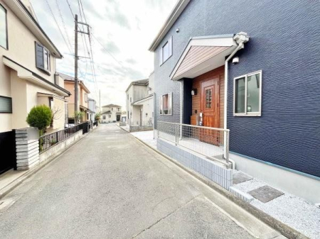 現地外観写真 住環境良好な立地