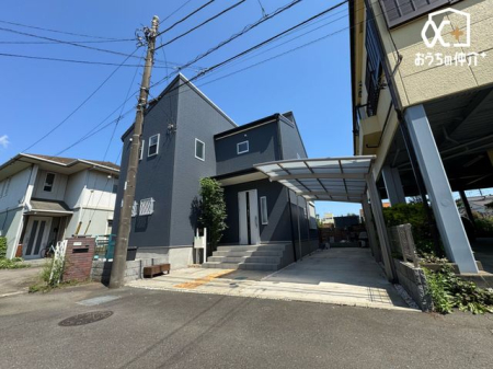 その他 ペットも遊べる広い天然芝の庭あり