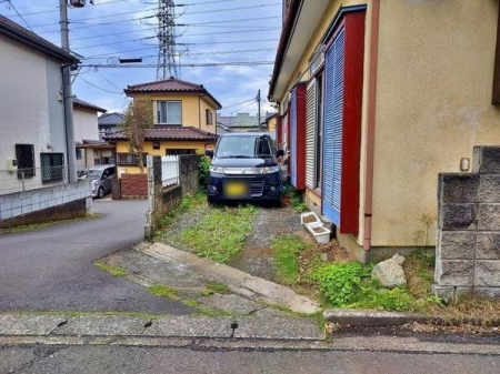  駐車スペース