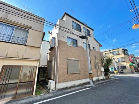 現地外観写真 ファミリーにもおすすめのお住まいです