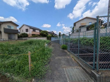 その他 2024.8.8撮影の南東側通路の様子