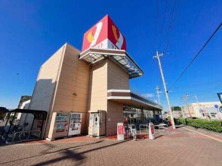 周辺環境 ヤオコー富士見羽沢店 徒歩8分。営業時間9：00～21：30　駐車場が広く新鮮な食材が揃っています！ 640m