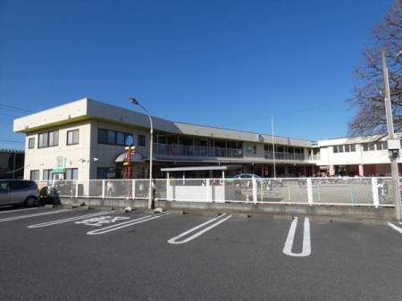 周辺環境 新双葉幼稚園 徒歩5分。 340m