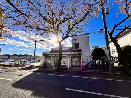 周辺環境 大井亀久保郵便局 徒歩10分。営業時間9：00-17：00 790m