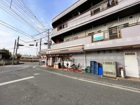 周辺環境 セブン-イレブン　富士見羽沢１丁目店 徒歩4分。24時間営業のコンビニエンスストア。 320m