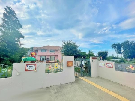 周辺環境 徒歩9分。【すずらん保育園】0・1・2歳児対象の「認可保育事業」3・4・5歳児対象の「すずらん幼児室」として運営しています 700m