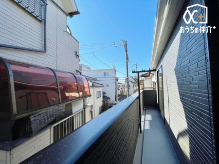 バルコニー バルコニーからの眺望です！天気の良い日には青空が広がります！