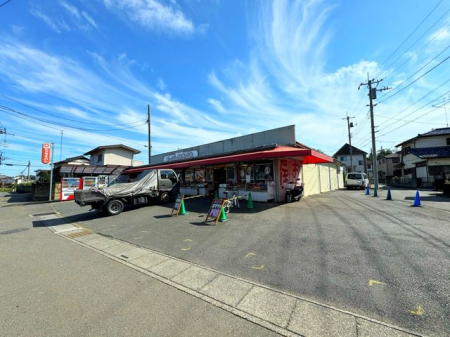 周辺環境 スーパー関口 徒歩3分。 180m