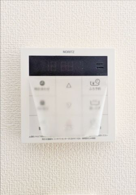 その他 （追い炊き機能）どれだけ浴室の性能が良くても時間がたてばお湯はぬるくなるもの。ボタン一つで温度調整できる追い炊きは嬉しい仕様。