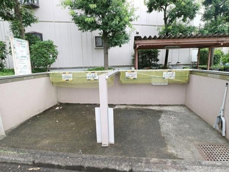 その他 ゴミ捨て場
