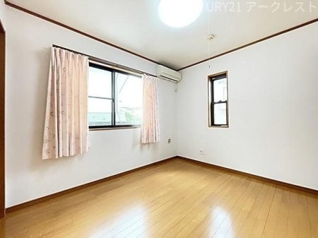 子供部屋 5.25帖の洋室