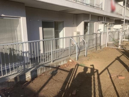 バルコニー 日当たりの良いバルコニー