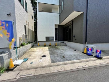  カースペースは2台分あり！