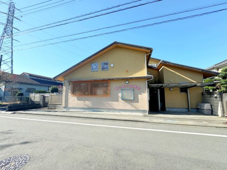 周辺環境 あいあい保育園 【保育時間】7:00から18:00（延長20:00まで） 【定員】33人 【受入年齢】生後57日から2歳児クラス 380m