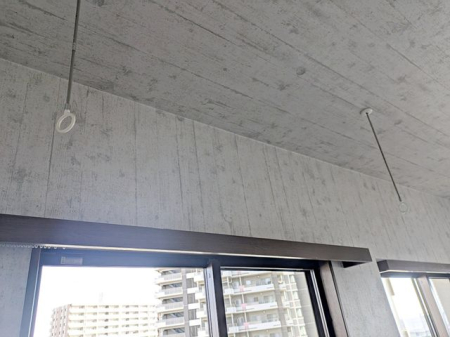 その他 《天井吊り下げ物干し》天候に左右されることなく洗濯物を干すことができます。使用しない時も見栄えが良く部屋の美観を損ないません。