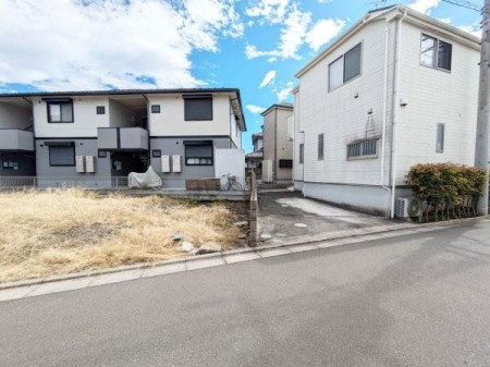 その他 隣地との境目の様子です。