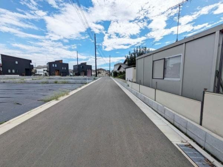 現地土地写真 10区画の様子です。