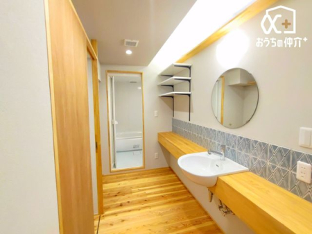 その他 街並みと調和するおしゃれなマンション