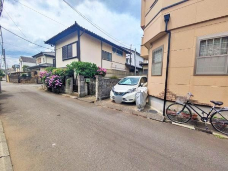 現地土地写真 前面道路含む現地写真