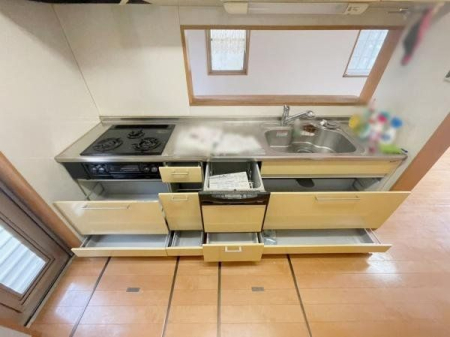キッチン 家事の負担を軽減する食洗器付き
