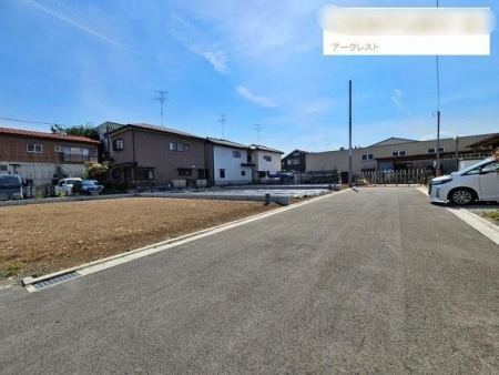 現地土地写真 前面道路の様子
