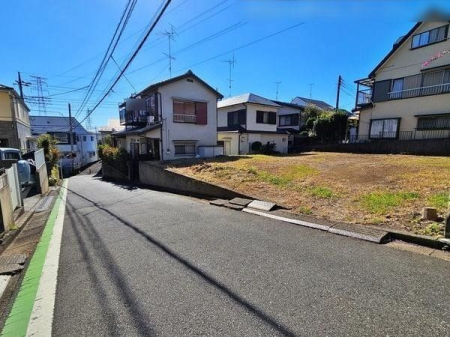 現地土地写真 前面道路の様子
