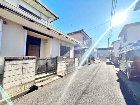 現地土地写真 落ち着いた住環境です。