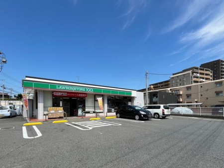 周辺環境 ローソンストア100 新座栗原一丁目店 徒歩5分。生活に寄り添う商品、生鮮・日配品も取り揃え「あったらいいながある」店舗・サービスを価値ある価格でご提供しています！ 360m