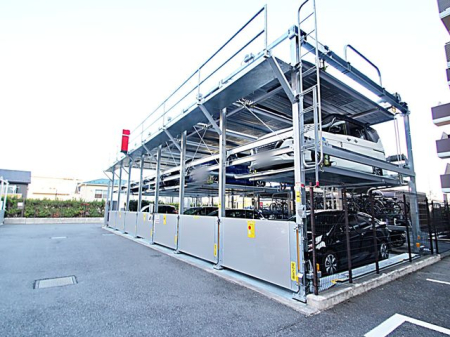 駐車場 敷地内駐車場（空き状況は担当者にご確認ください）