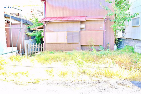 現地土地写真 ●建築条件なしにつき、お好みのハウスメーカーにて、ご希望のマイホームを実現できます！
