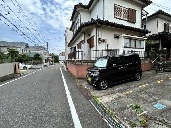 nynʐ^ nynʐ^