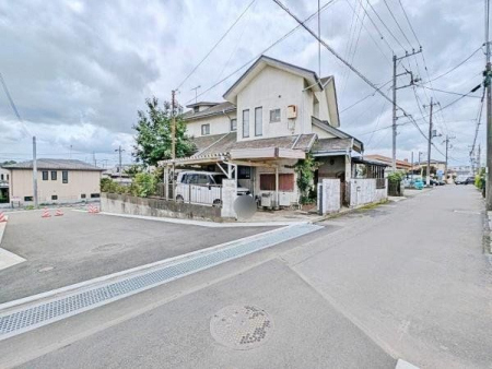 現地土地写真 前面道路含む現地写真