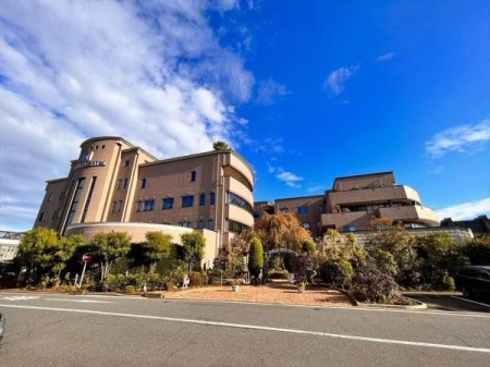 周辺環境 医療法人恵愛会恵愛病院 徒歩18分。大きな産院です。 1440m