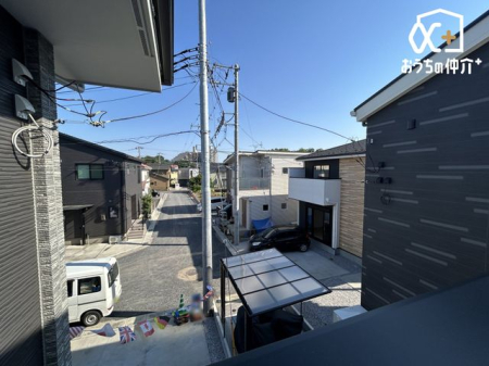周辺環境 所沢上安松郵便局 徒歩17分。西武秋津団地というバス停から徒歩3分の場所にございます。 1340m