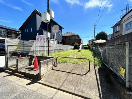 周辺環境 久米川町一丁目第2仲よし広場 徒歩5分。遊具（すべり台・砂場）・防火貯水槽 400m