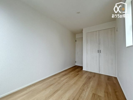 子供部屋 バルコニーに面した5.06帖の洋室は子供部屋にオススメ